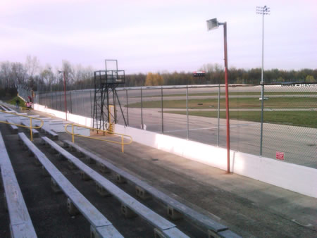 Dixie Motor Speedway - Flagstand Turn4 From Randy